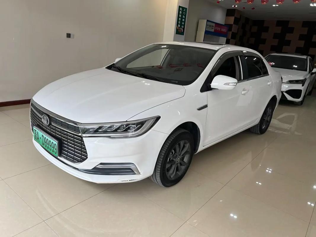新能源汽车比亚迪秦费用，比亚迪秦新能源报价？  第3张