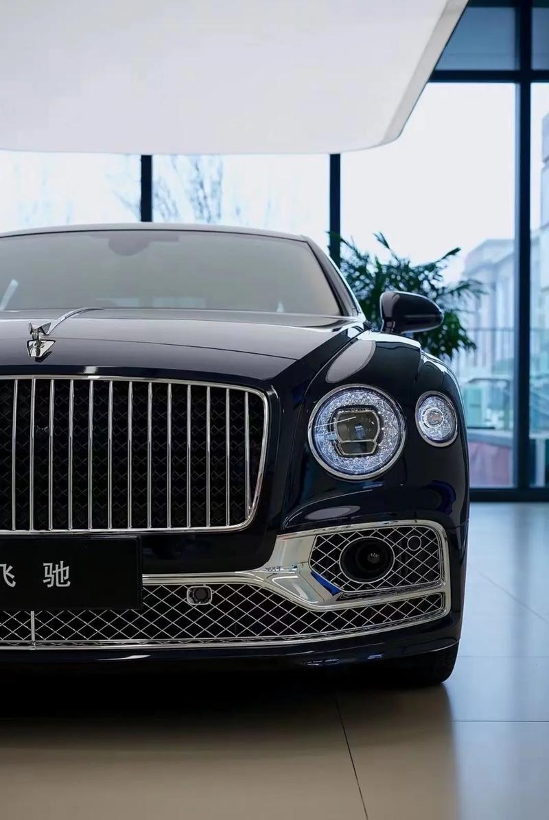 宾利飞驰suv2020款费用，宾利飞驰2020最新款？  第1张