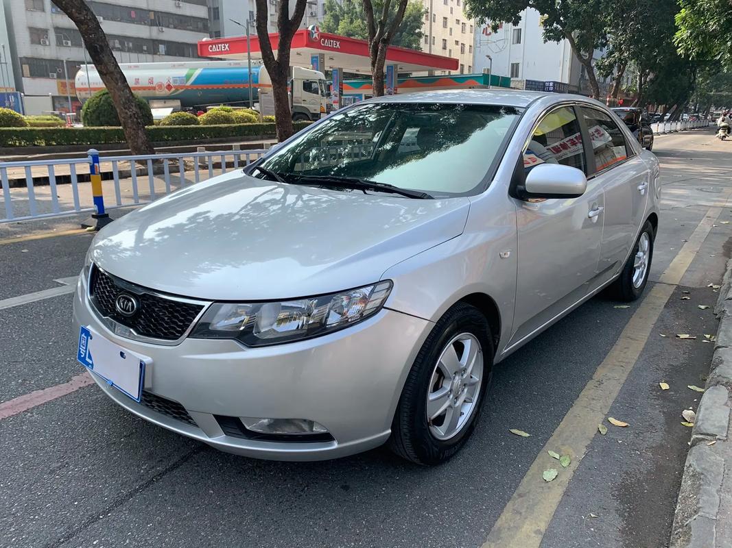 起亚福瑞迪18款怎么样，起亚福瑞迪试驾视频2018款？  第4张