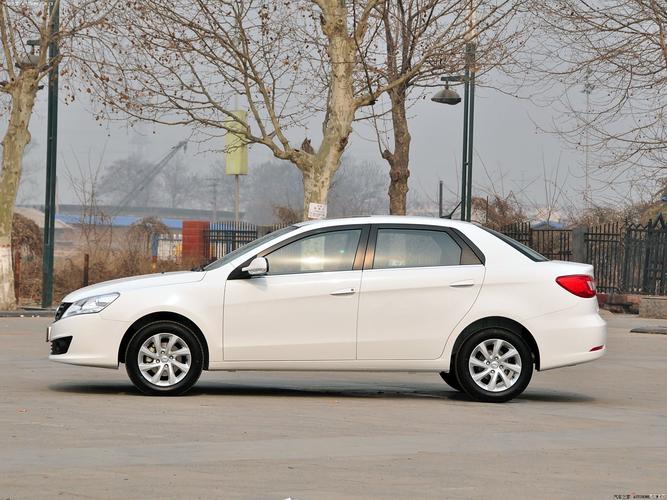 东风风神s30质量如何，东风风神s30多少钱一辆车？  第3张