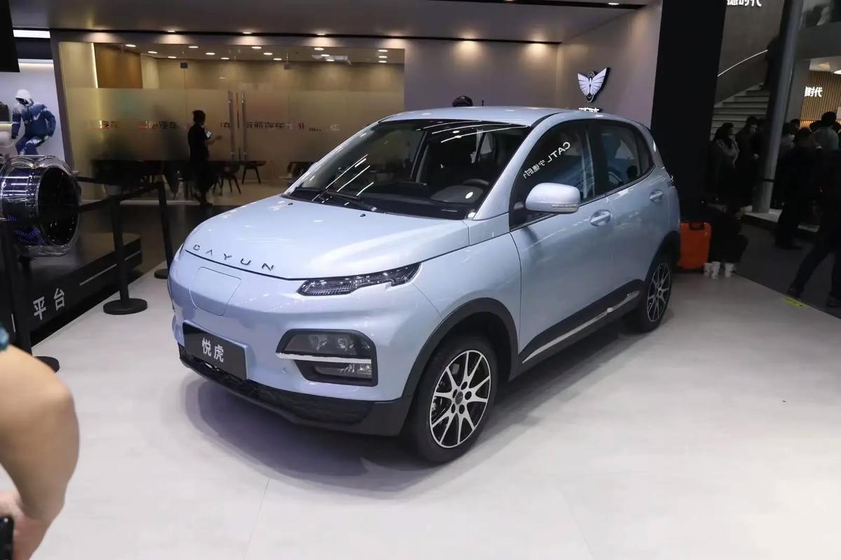 东风启辰e30费用？东风启辰e30费用配置？  第5张