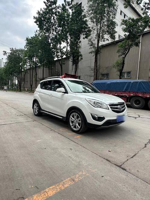 长安cs35详细配置参数，2021款长安cs35最新款plus配置  第6张