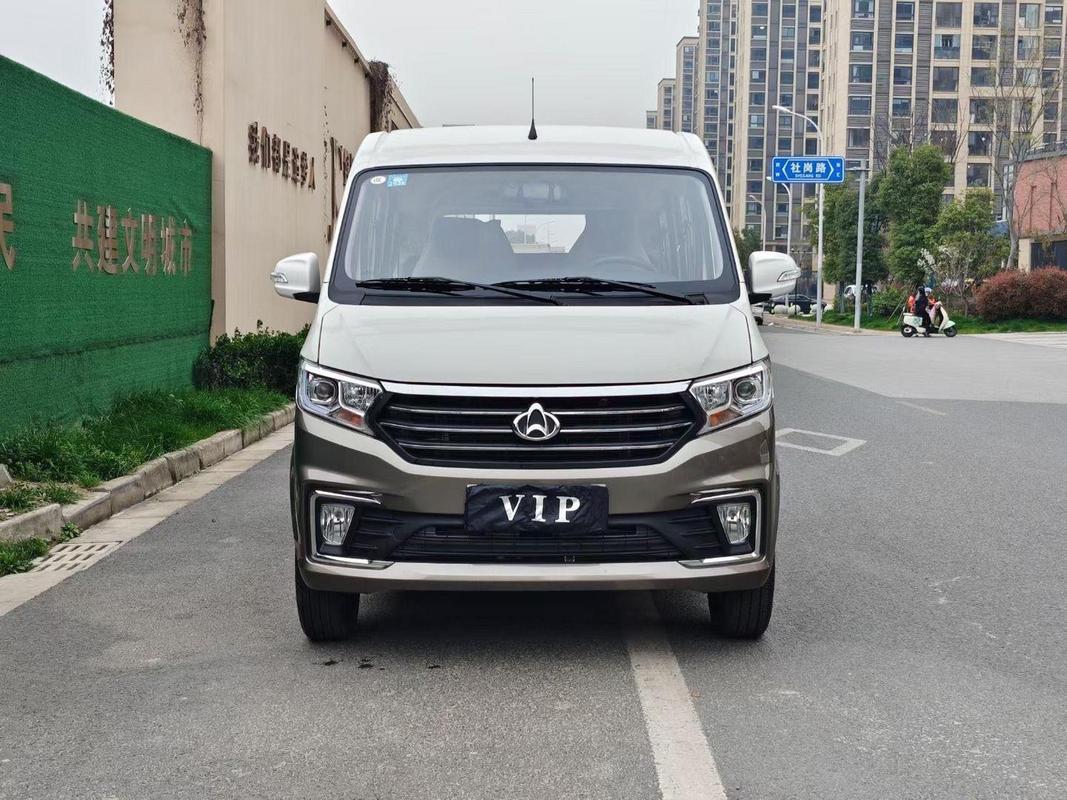 长安跨越v3新能源，长安跨越 v3 2018款 怎么样  第3张