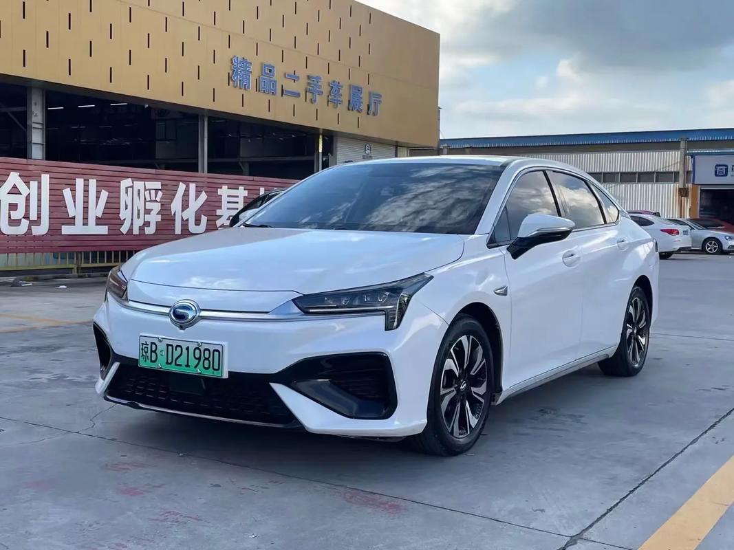 广汽传祺aionv费用，广汽传祺aionv售价  第5张