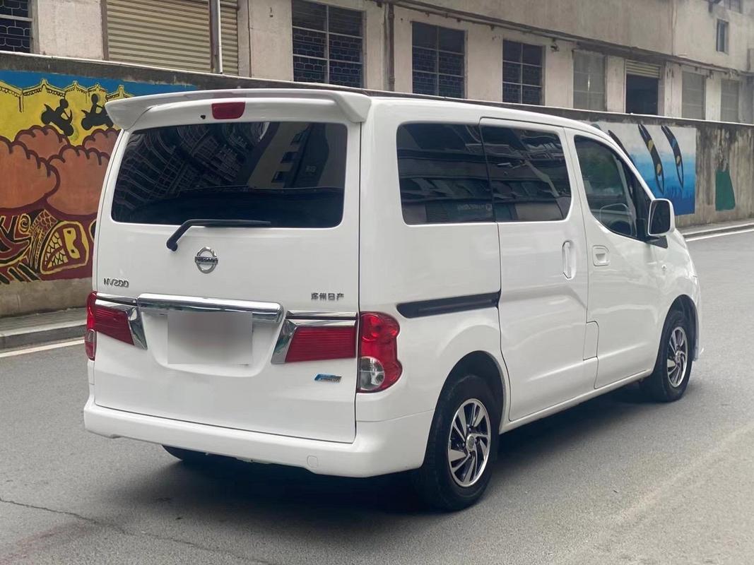 日产骏逸和nv200哪个好，日产骏逸是什么车？  第4张