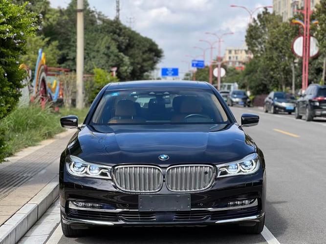 宝马750li费用二手车？宝马750li 二手车？  第3张