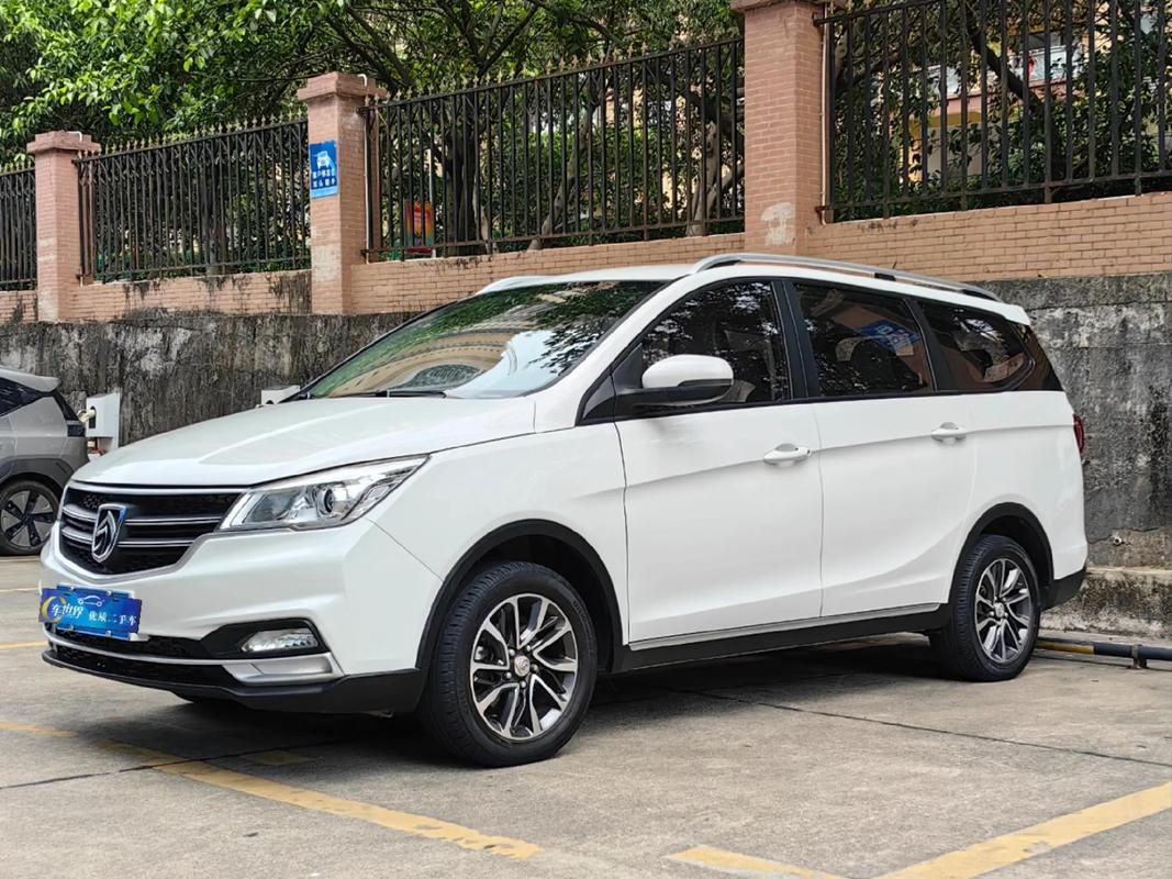 宝骏730是哪个系列，宝骏730属于什么系列？  第4张