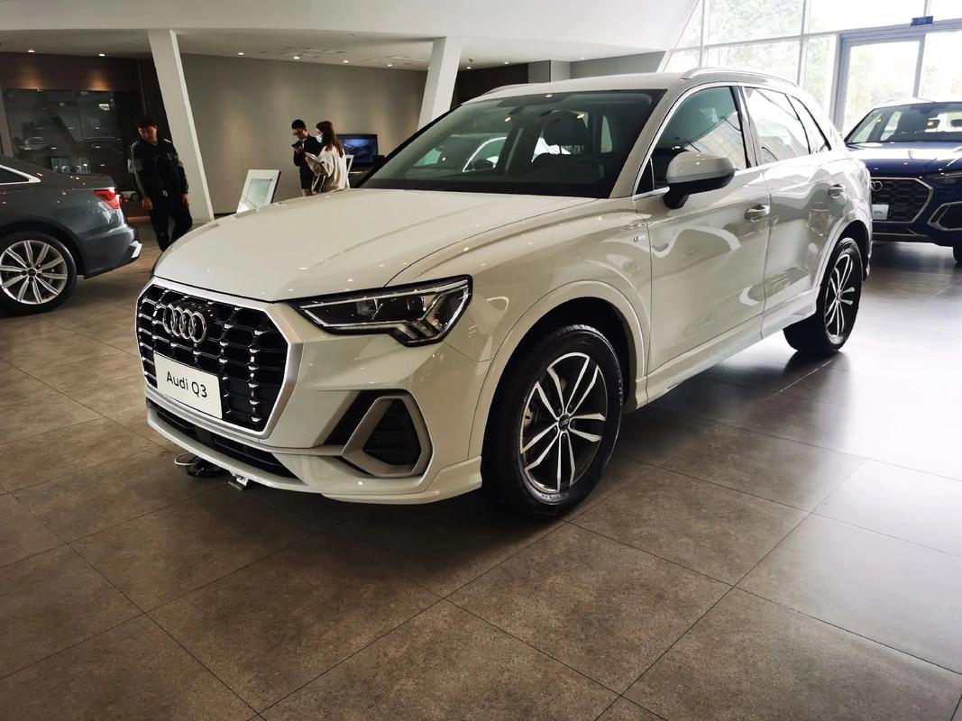 奥迪q3提车费用多少，奥迪q3落地价多少提车？  第4张