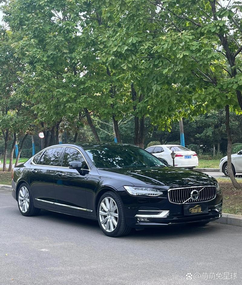 沃尔沃xc90哪款比较好？沃尔沃xc90买哪个配置好？  第1张