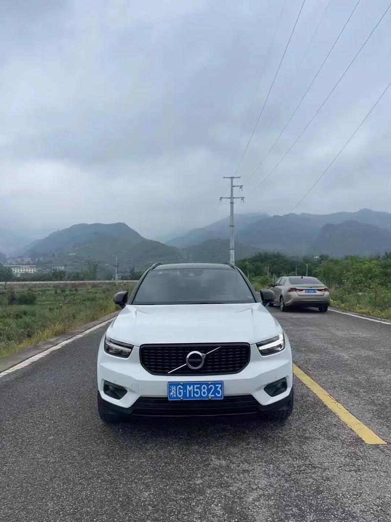 沃尔沃xc40费用及介绍，沃尔沃xc40大概报价？  第1张