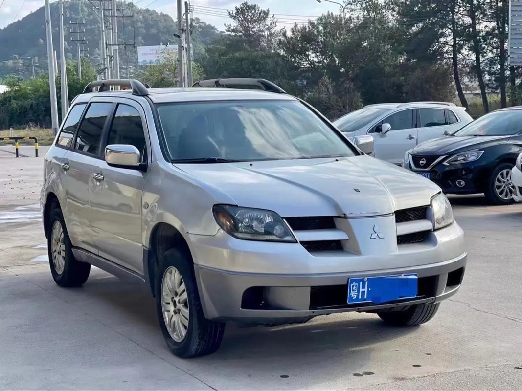 二手车欧蓝德怎么样值得买吗，二手欧蓝德多少钱2019款？  第3张